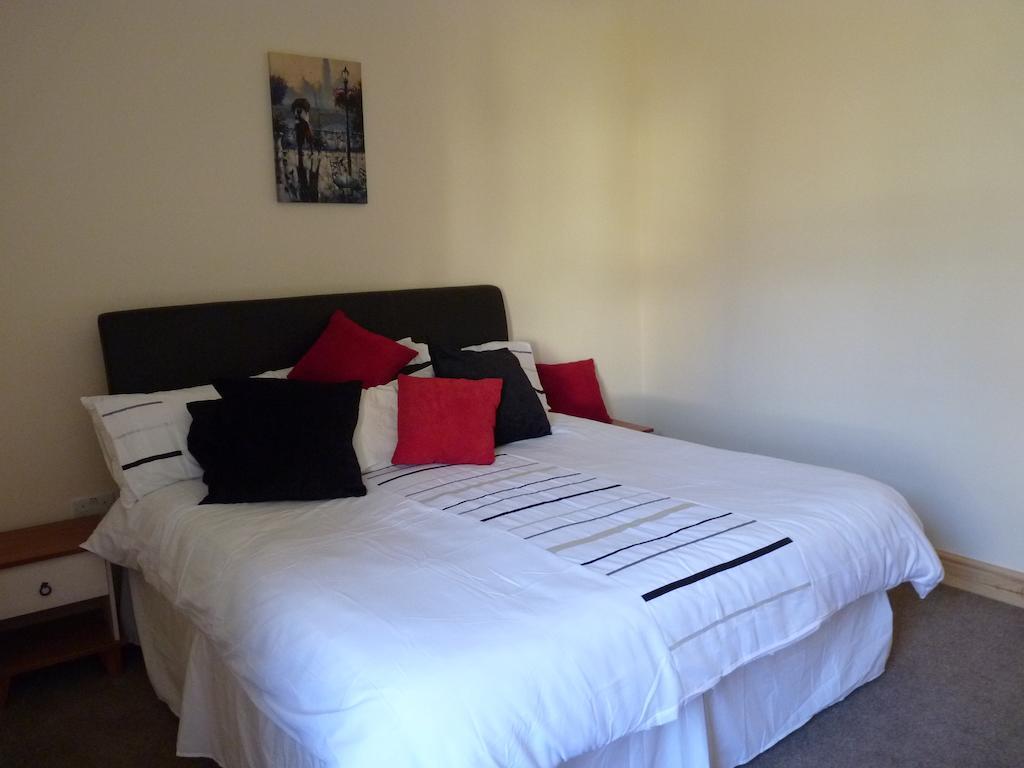 Old Police House Bed & Breakfast Haverfordwest Rom bilde